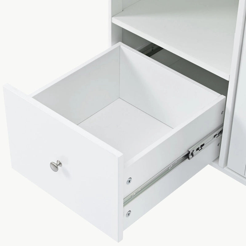 Isola da cucina con piano a ribalta e luce LED