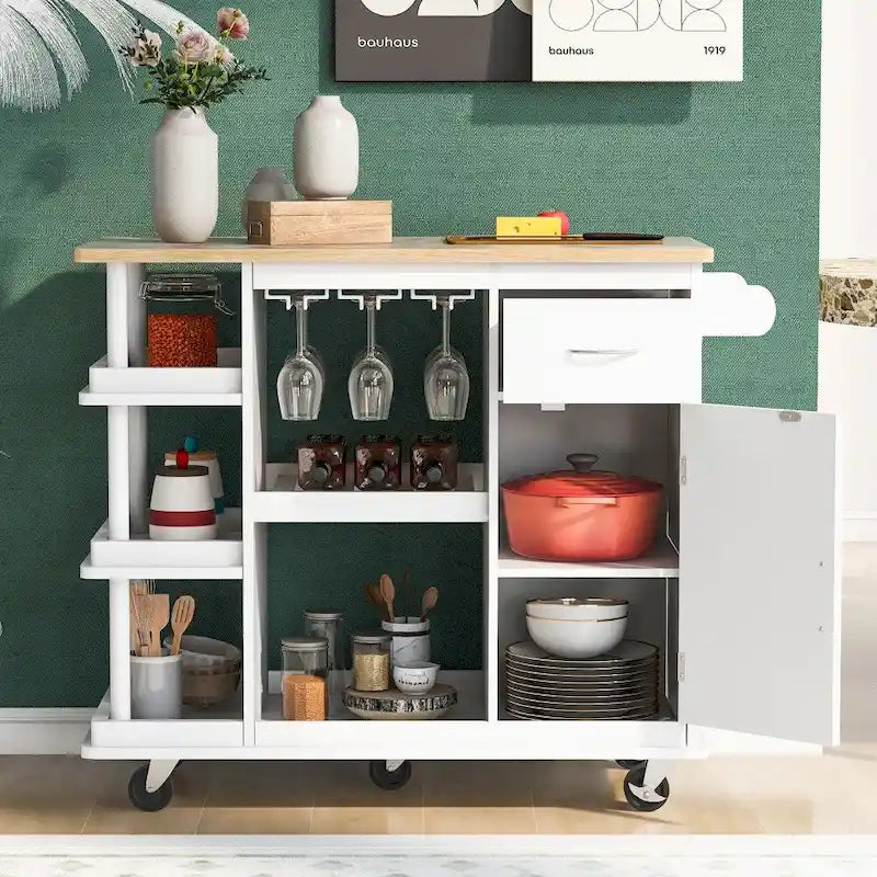 Carrito de cocina de madera de caucho con estantes ajustables y botellero